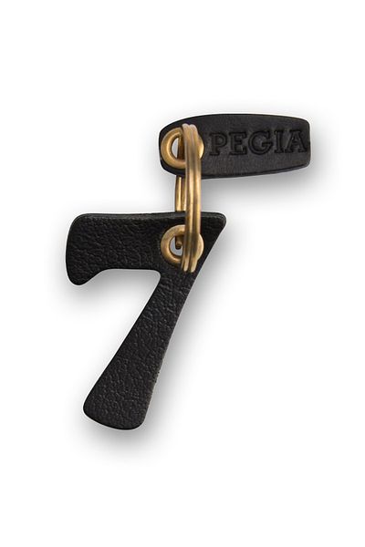 Pegia Figure 7 Leather Keychain 25an66