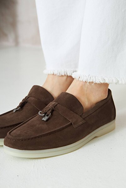 Pegia Жіночі туфлі з натуральної замші на пряжці 700911