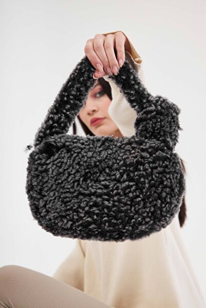 Pegia Furry Women's Mini Bag 191605