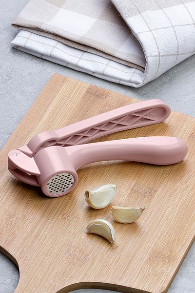 Okyanus Home Dolphin Garlic Crusher