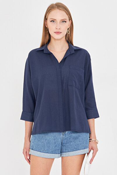 armonika Dámská námořnická modrá košile pro volný čas s kapsami ARM-21Y001035