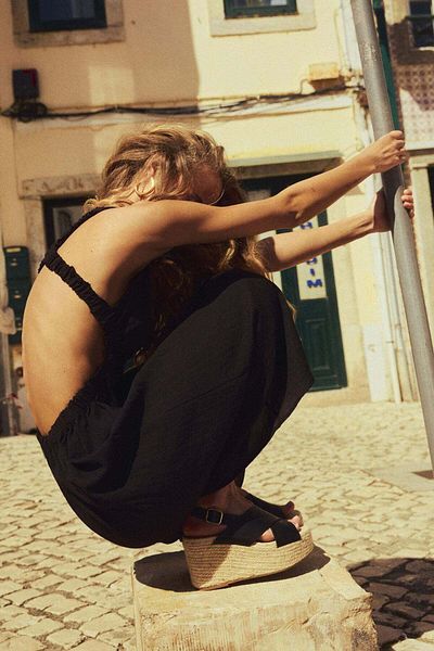 H&M Cut-out dress