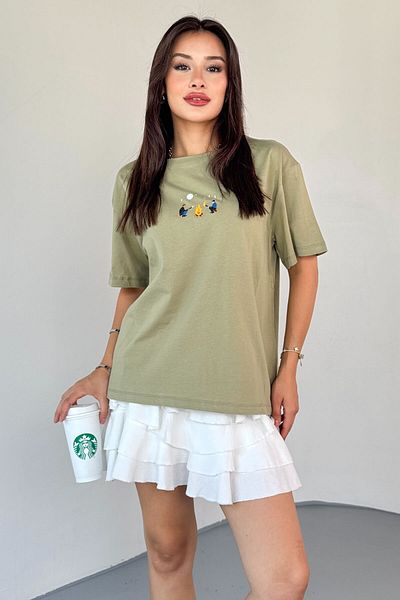Cappmoda T-910 Χακί Φωτιά Κεντημένο κοντομάνικο φαρδύ βαμβακερό μπλουζάκι