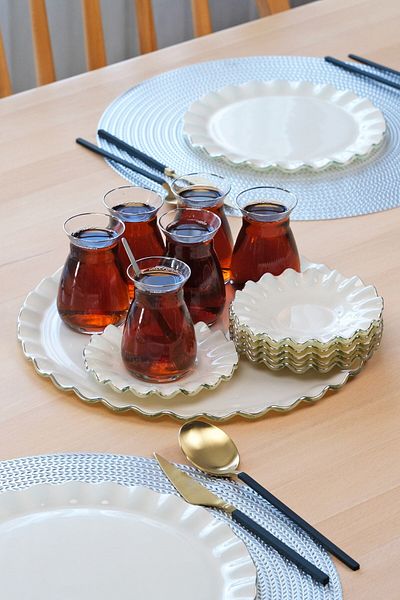 Glore Solid Cream Wavy Platinum Gilt Glass Tray