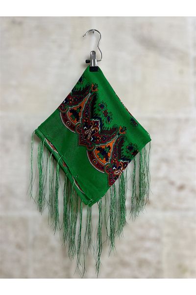 MODA Σάλι Rawavi με τοπική φούντα