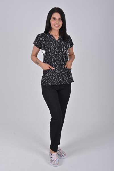 Nur Medikal Giyim Set de top și fund din lycra cu model de note muzicale negre