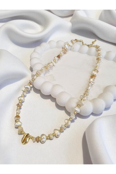 Vinlora Design Seashell Stone and Pearl Detailed Necklace – Handmade Design with Figure Tip