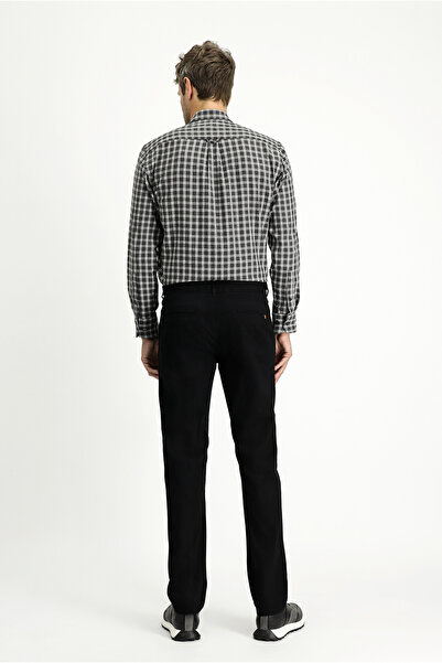 Kiğılı Штани з лайкрової тканини Regular Fit / Chino