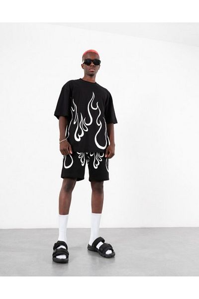 No Future Urban Flames Nf0470Syby T-Shirt