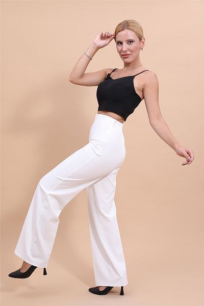 ÖNDER ÖZSOY Wide Leg Trousers - Ecru