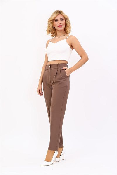 ÖNDER ÖZSOY Pleated Classic Pipe Leg Trousers-Brown