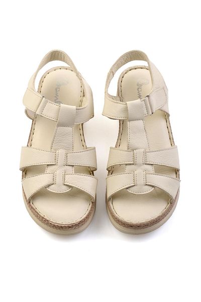 Bambi Beige Leather Women's Sandals K05087400603