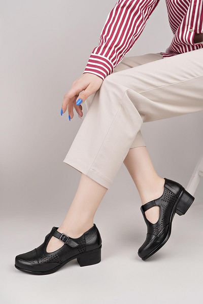 Castle Black 165 Black Genuine Leather Heeled Women's Shoes