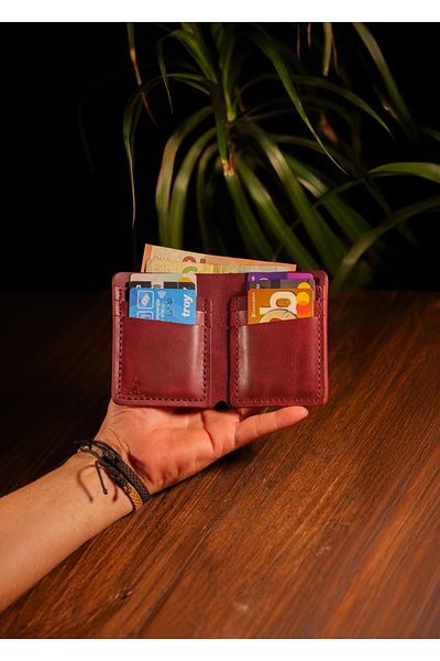 Derimoda Genuine Leather Classic Men's Wallet – Stylish and Minimalist Design