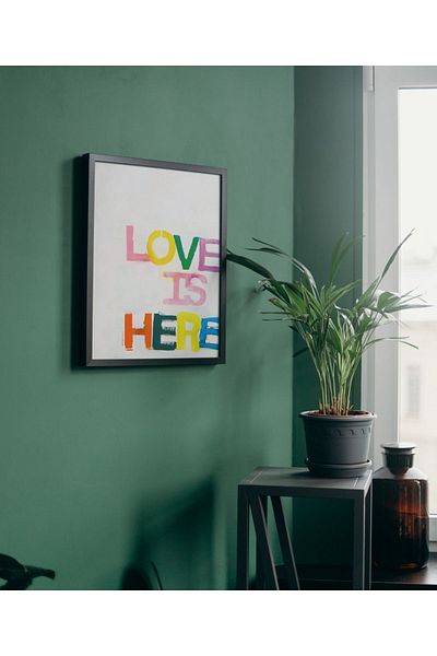 Arthopia Love Is Here Δώρο για την Ημέρα του Αγίου Βαλεντίνου Αφίσα Πλαίσιο Καλλιτεχνική Ζωγραφική