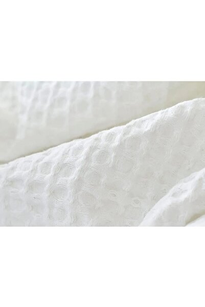 FUNNDY White Waffle Hotel Pics with Single White Fringe