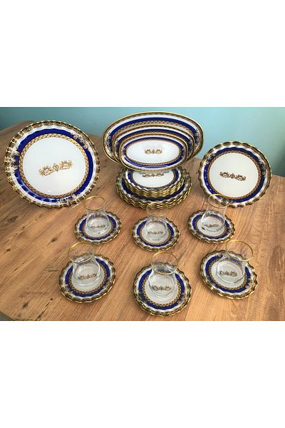 B&M Crown Patterned Curved 27 Piece Breakfast Set