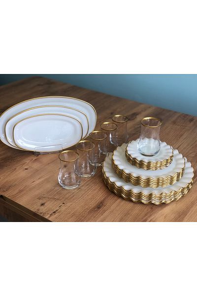 B&M Patterned Curved 27 Piece Breakfast Set