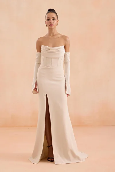 Carmen Gold Gloves Slit Crepe Evening Dress