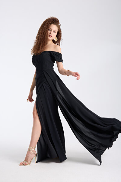 meksila kadın balenli kayık yakalı pile detaylu uzun yırtmaç detaylı düğün da...