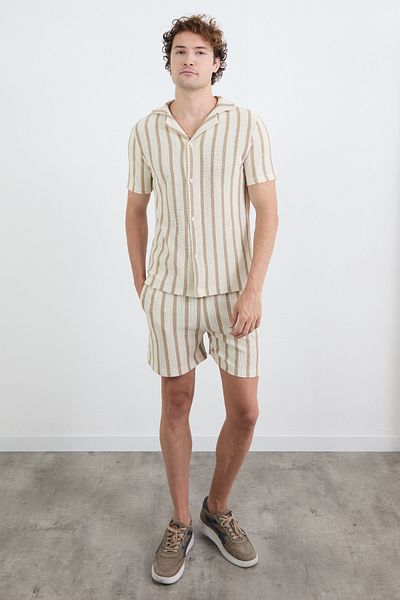 Fulla Moda Πλεκτό σορτς με ριγέ δεμένη μέση