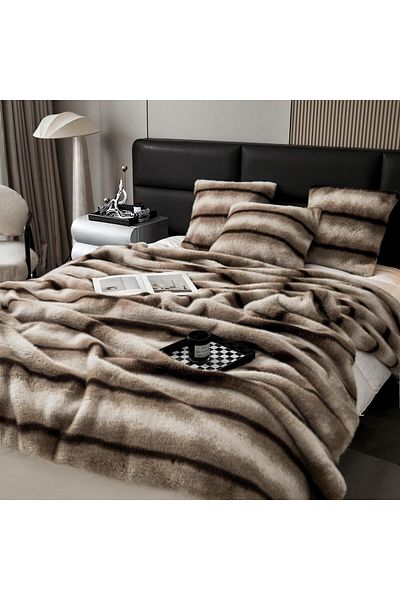 FIONNA.RO Faux Mink Fur Zippered Duvet and Pillowcase Set - Beige Thin Stripes