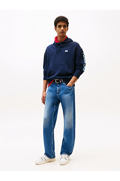 Tommy Hilfiger Erkek Cropped Fit Kapüşonlu Kol Baskılı Sweatshirt - Lacivert