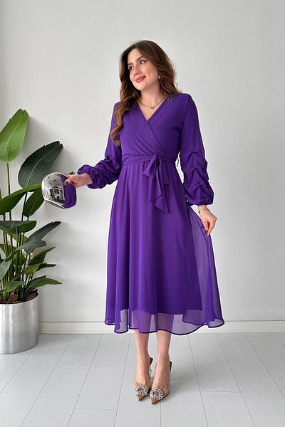 MaziButik Rochie din șifon de lungime midi violet