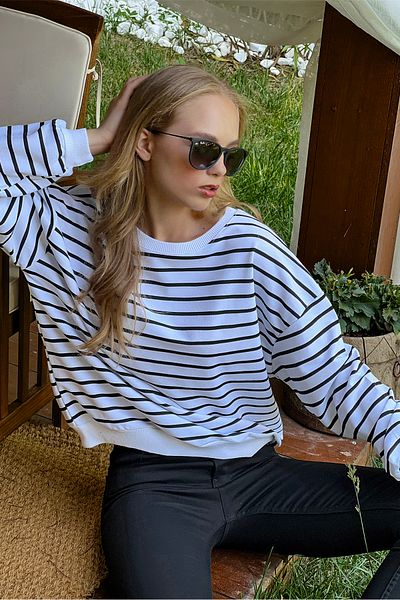 VAGGON Women's Black Crew Neck Striped Seasonal Oversize Sweatshirt Prmx8873