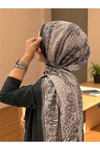 Baştacı 2025 Summer Season Black Kilim Pattern Shal