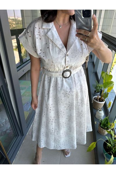 Elif Özbey Butik Rochie albă cu model cu centură