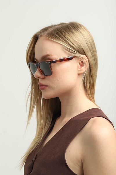 onetwothree One Two Three Polarized Sunglasses Brown