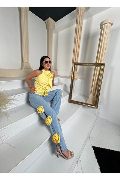 1Moda1Tarz Γυναικείο Εισαγόμενο Τζιν με Τριαντάφυλλο Κεντημένο στα Πλαϊνά Ειδικό Σχέδιο Mom Jeans με τσέπες