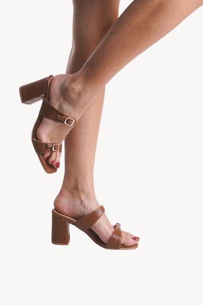 ESSE CO Women's Tan Heeled Strappy Gold Buckle Heeled Slippers