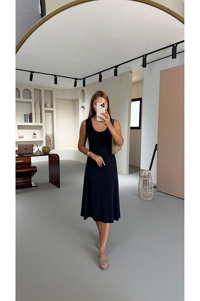 Sezgi Tekin Black Pool Collar Bell Modal Dress