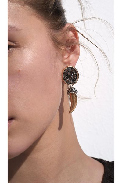 Pinery Jewels Vip Series - Brand Model Oval Stone Hanging Bone Women's Earrings Pair