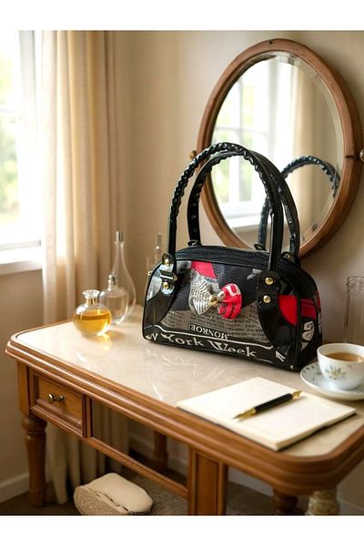 Yenigeldi Patterned Two Compartment Hand and Makeup Bag