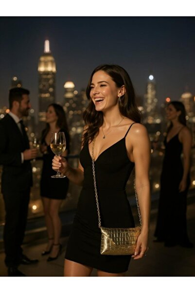 Crazy Women's Gold Color Chain Strap Crocodile Patterned Mini Shoulder Bag – Evening Bag – Portfolio Style