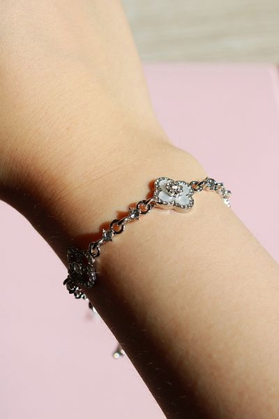 Harlofia Jewelry Silver Color Elevator Stone Clover Rosavine Bracelet