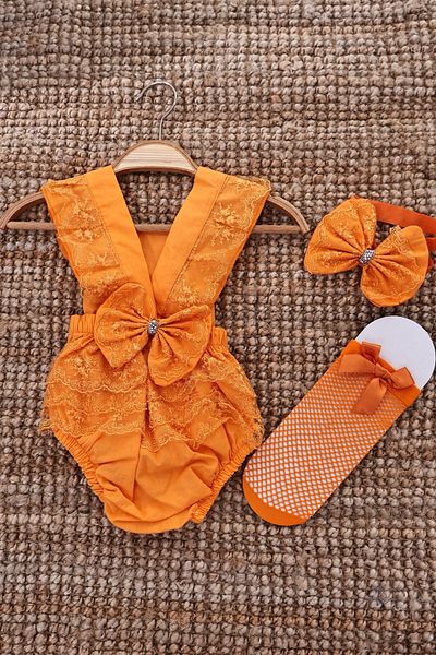 ŞAPKAKİDS Orange Lace Salopet Stone Detail Bandana and Socks Set