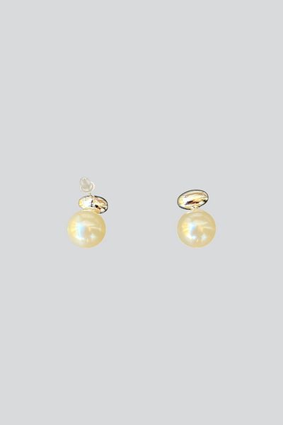 stravis Silver Color Pearl Earrings