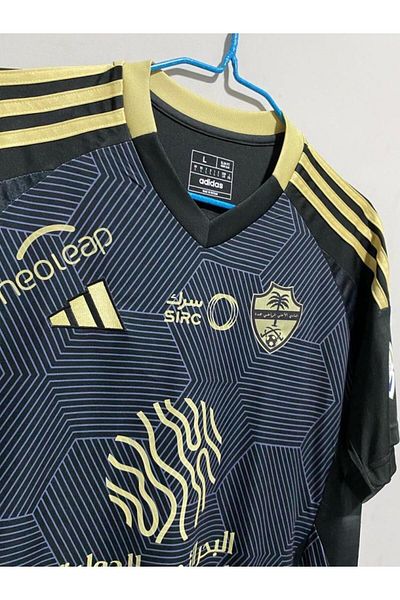 ماركة غير محددة Al-Ahly Reserve Football Team Two-Piece Kit for the New 2025 Season