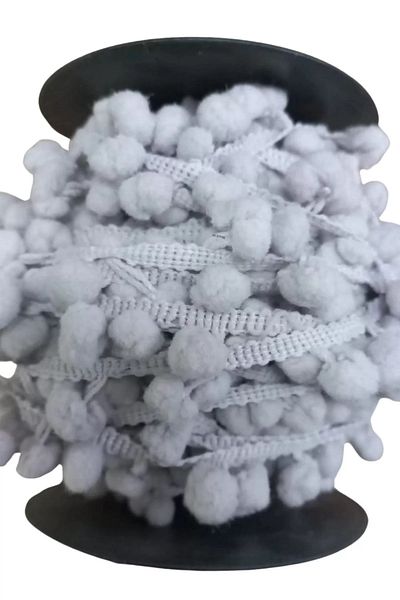 Mu Art Ahşap Row of Pompoms 1 Meter Gray