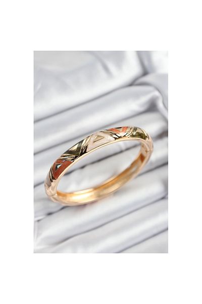 Skygo Mineli Brass Mixed Triangle Motif Gold Color Women's Handcuffs - Tj-Bb7382