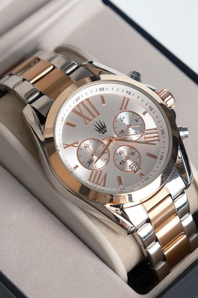 WATCHOFROYAL Royce Silver Gold White Steel Wrist Watch