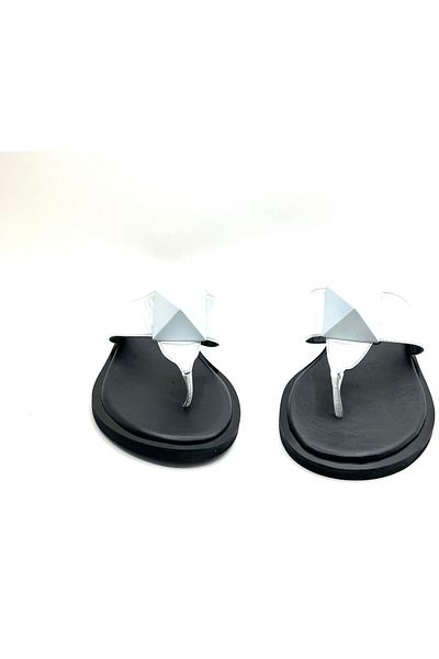 NEWGÜLTEKİN Very Stylish Flip-Flops with Genuine Leather and Comfort Combination