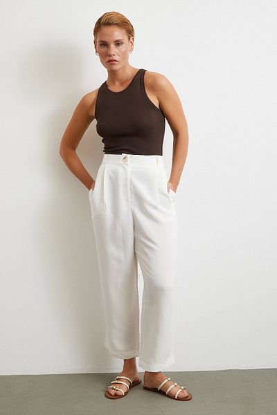 Never more Double Pleated Linen Trousers Cream