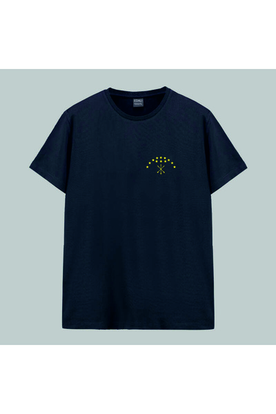 Butik تيشيرت مطبوع عليه شعار علم أديجي