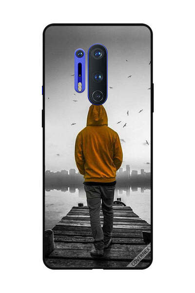 Covernex غطاء حماية لهاتف OnePlus 8 Pro - فتى حزين يمشي