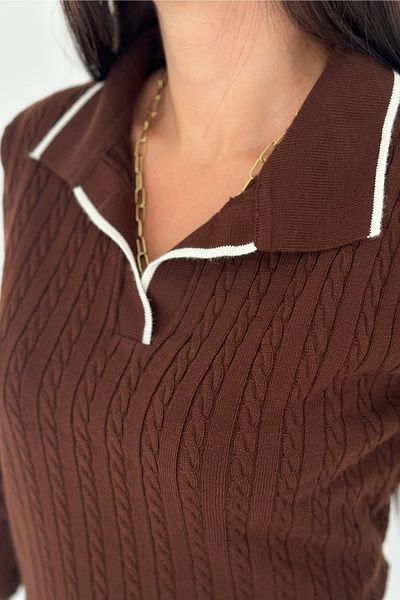 FEMELLE Women's Brown Polo Neck Standard Size Knitwear Blouse